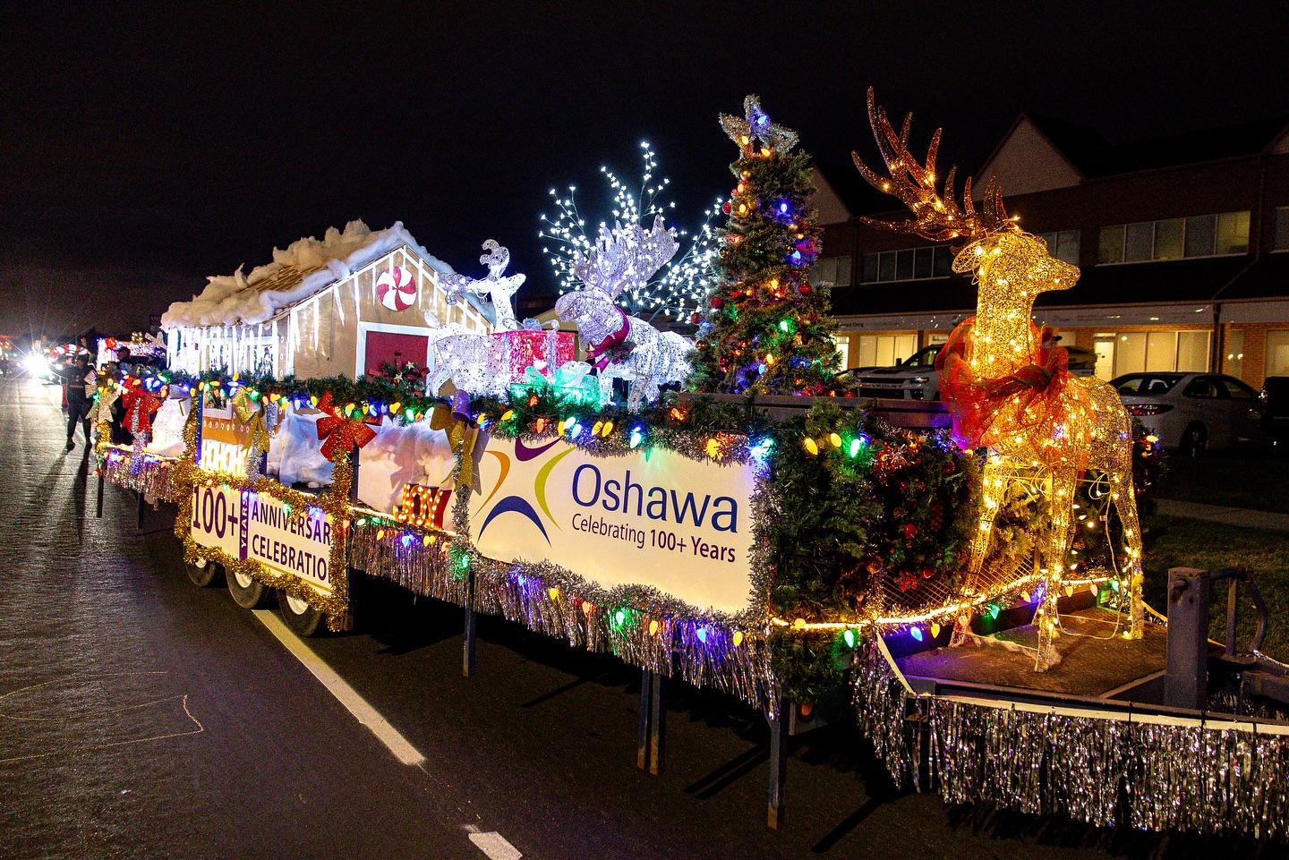 Oshawa Santa Claus Parade of Lights 2025